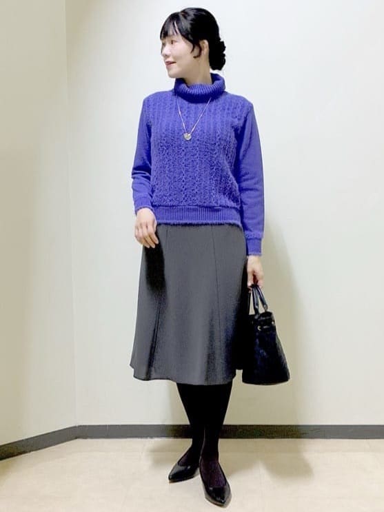  beni_gingerさんの「Reflect｜【ほんのりラメ感◎】ふわふわフェザーヤーンハイネックニット」を使ったコーディネート