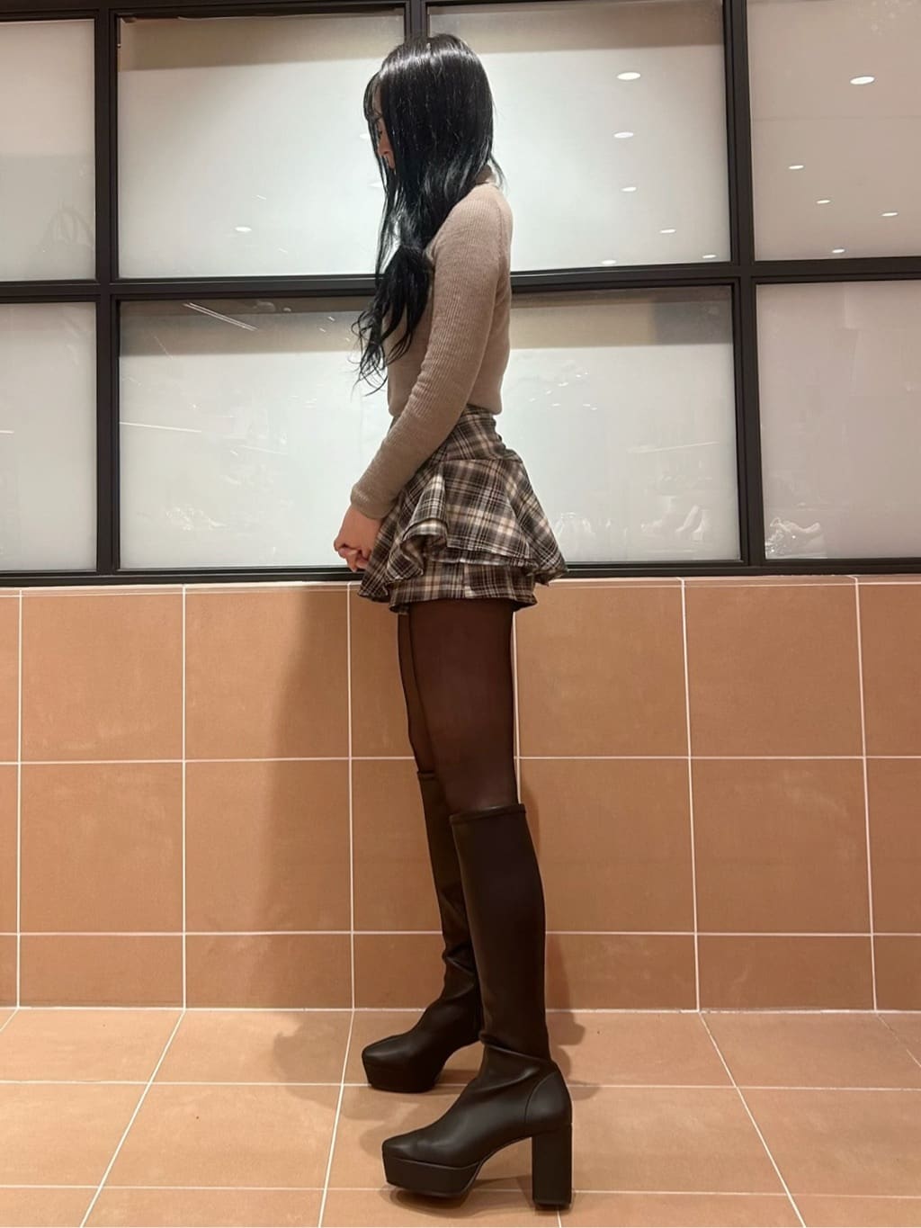 Arisaさんの「ESPERANZA｜ゆる傾斜ロングブーツ」を使ったコーディネート