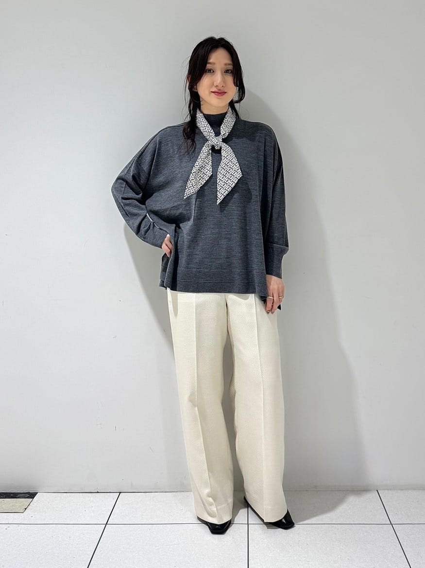 そんさんの「INDIVI｜【洗える／毛玉になりにくい】エクストラファインウール ハイネックニット」を使ったコーディネート