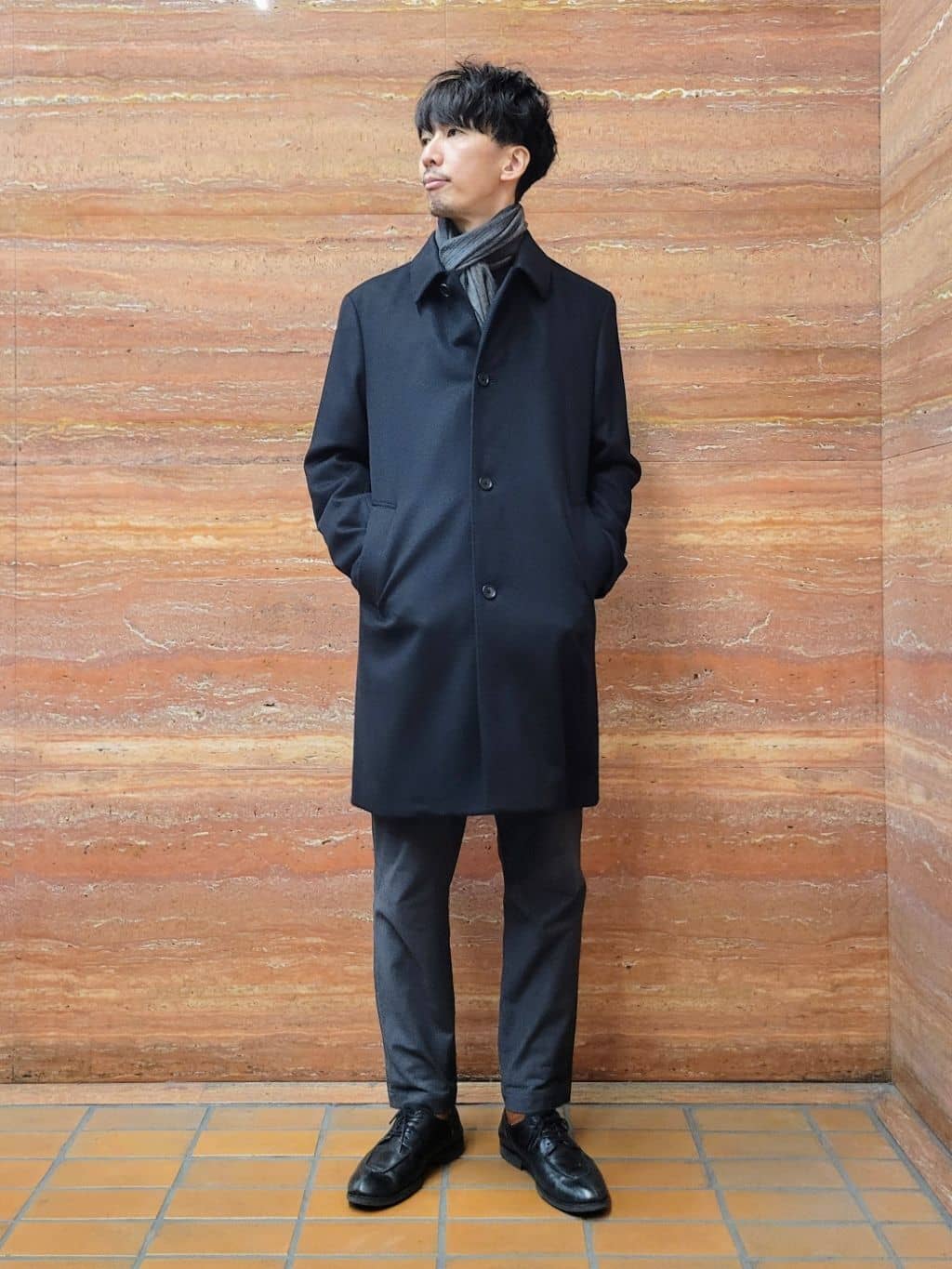 piroyaさんの「TAKEO KIKUCHI｜カシミヤブレンド ビーバー調ステンカラーコート」を使ったコーディネート