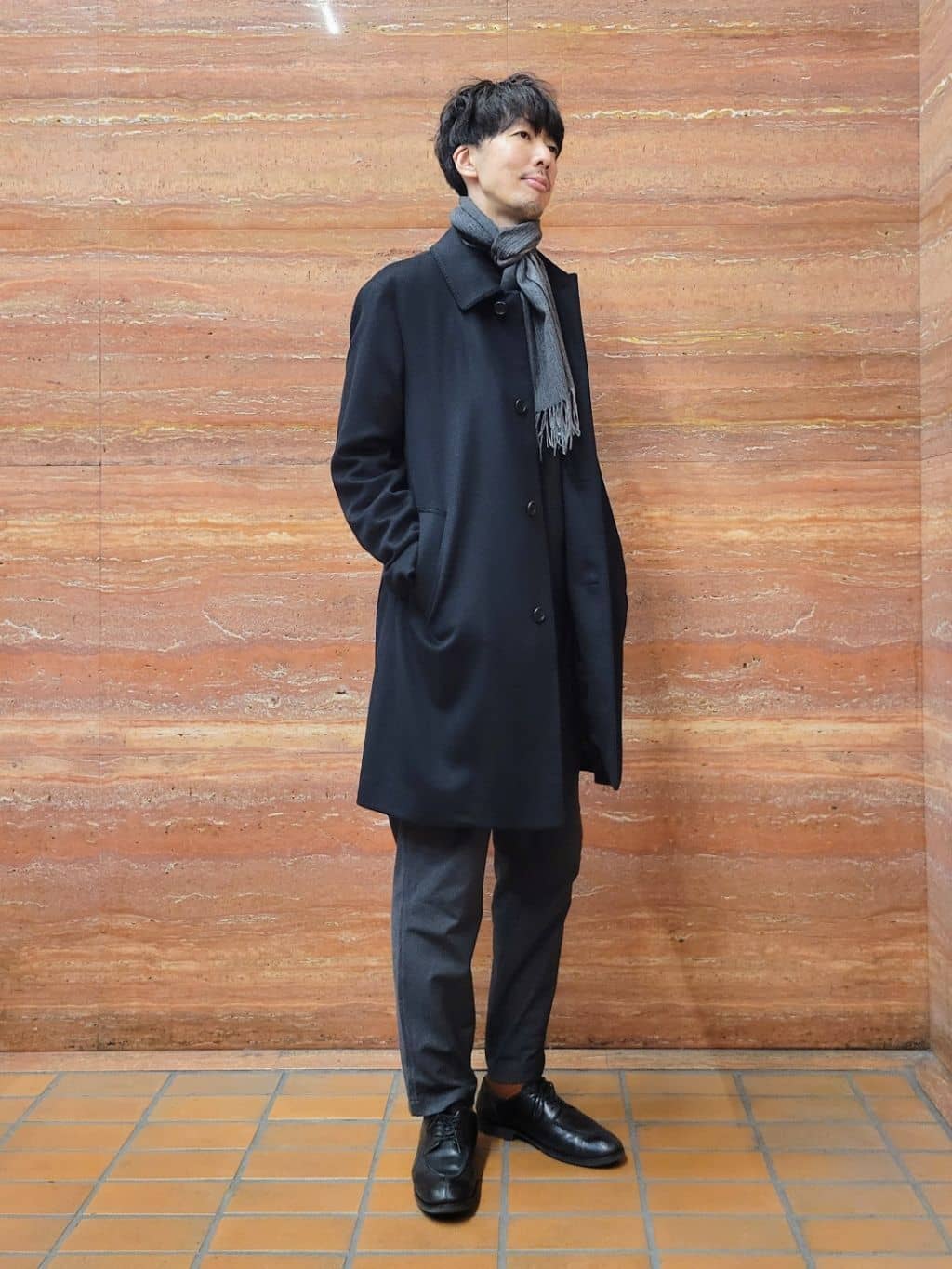 piroyaさんの「TAKEO KIKUCHI｜カシミヤブレンド ビーバー調ステンカラーコート」を使ったコーディネート