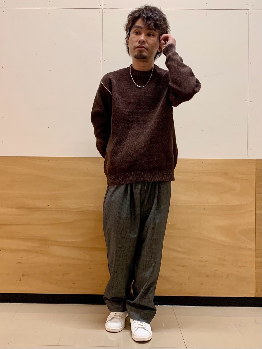 MATUさんの「THE SHOP TK｜【大人の上品カジュアルを叶える】ハグするニット 洗濯機OK／6色展開」を使ったコーディネート