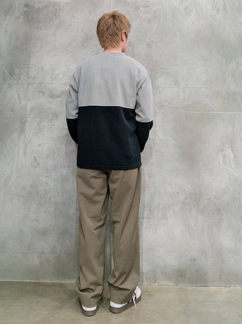 daiさんの「THE SHOP TK｜バイカラー モール風長袖Tシャツ」を使ったコーディネート