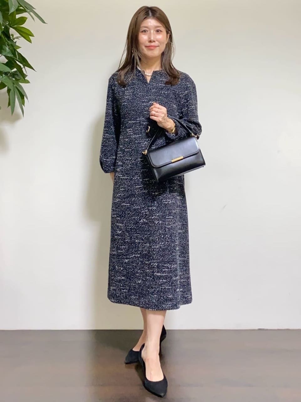 tomoさんの「UNTITLED｜【洗える/ストレッチ】ツイードジャージワンピース」を使ったコーディネート