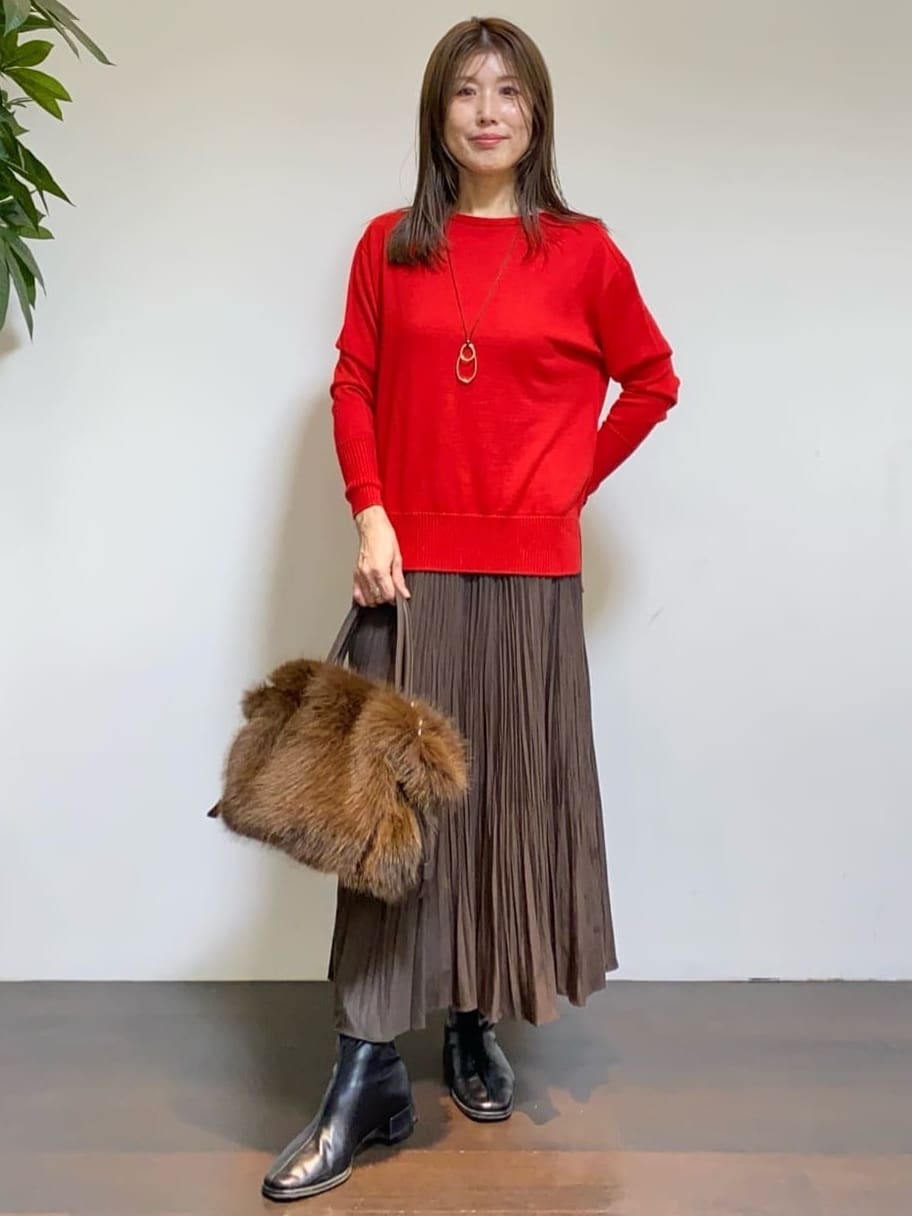 tomoさんの「UNTITLED｜【8色展開/体型カバー】魅せるタイムレスニット」を使ったコーディネート