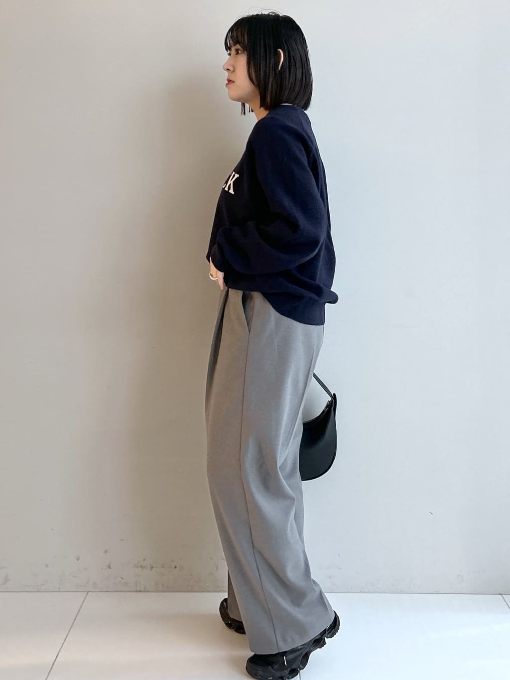 Hirokaさんの「Dessin｜【洗える】裏起毛セミワイドツイルパンツ」を使ったコーディネート