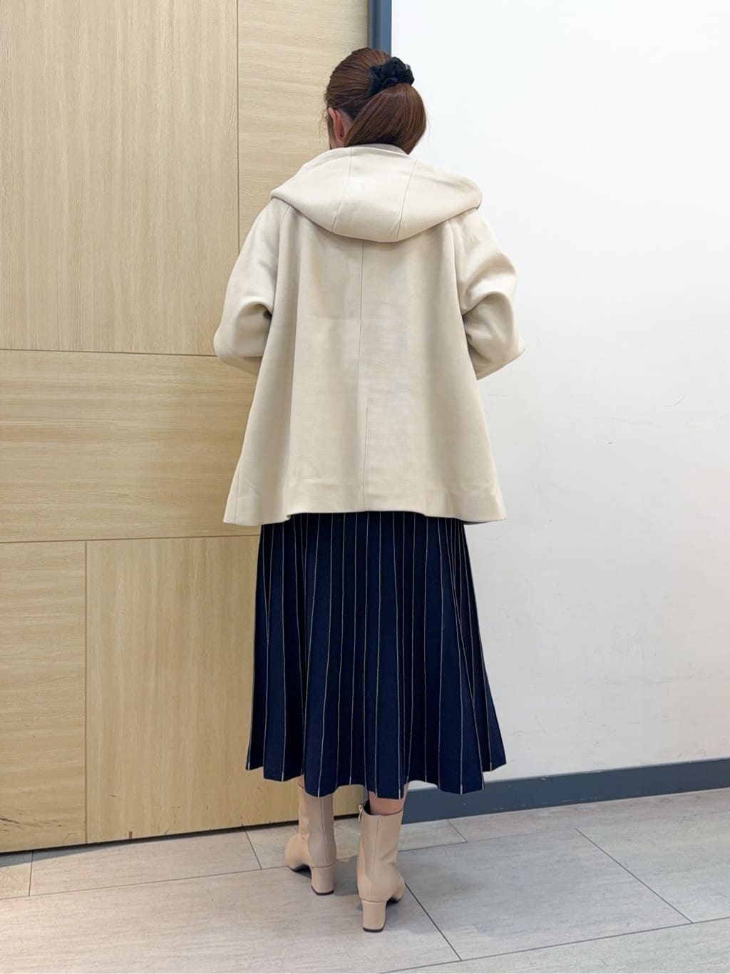 nanaさんの「grove｜バイカラーハイネックニット」を使ったコーディネート