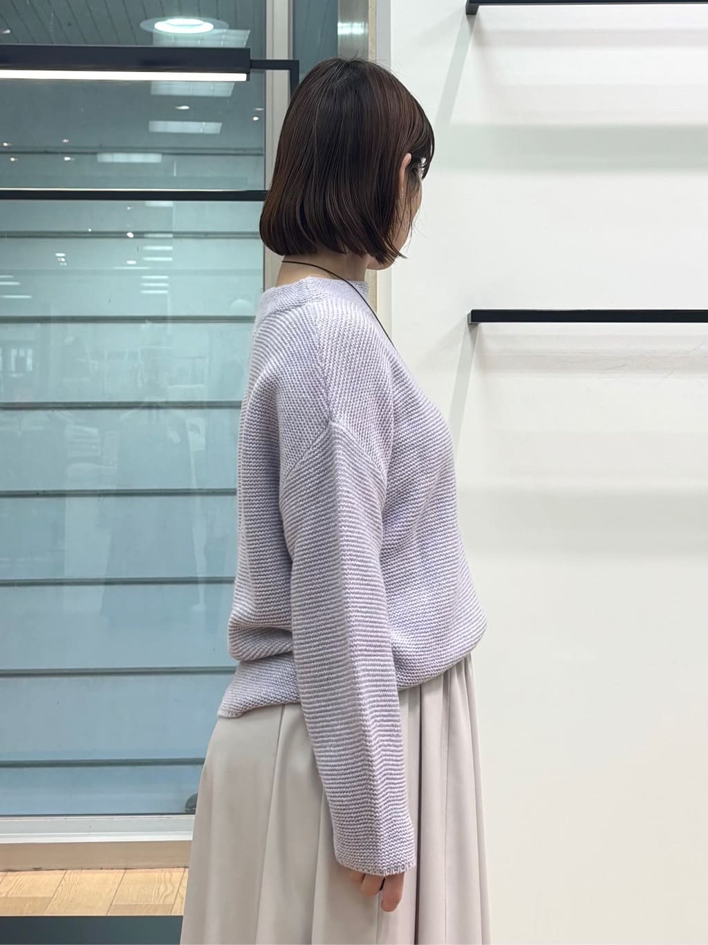 asamiさんの「INDIVI｜【洗える／大人ラメ】カラーMIXボトルネックニット」を使ったコーディネート