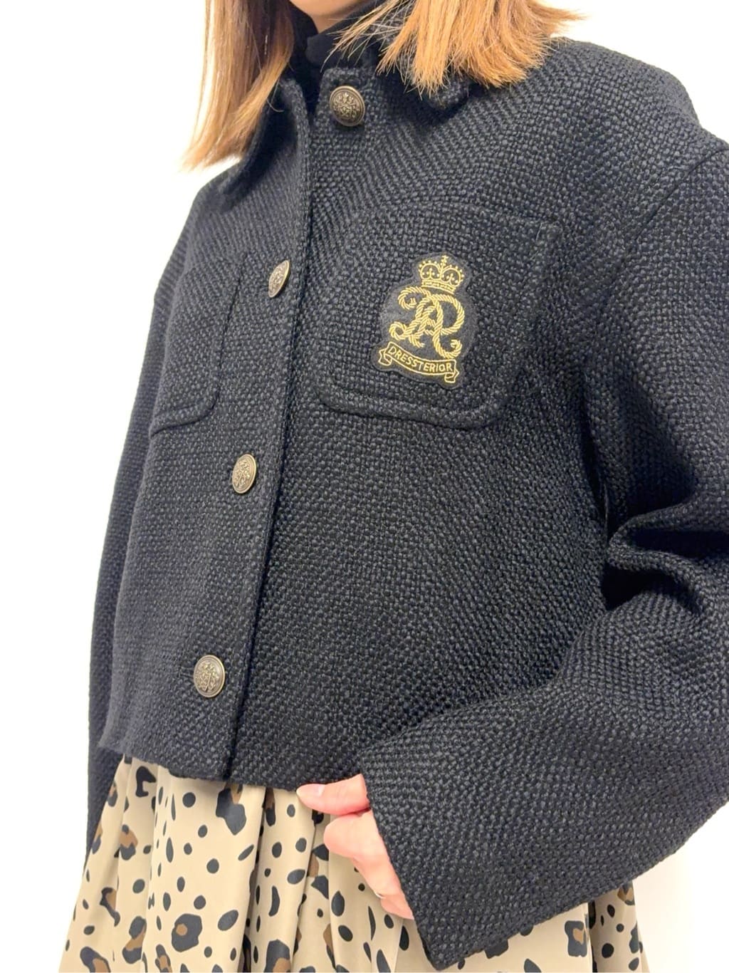 Nishijimaさんの「DRESSTERIOR｜◆エンブレムショートブルゾン」を使ったコーディネート