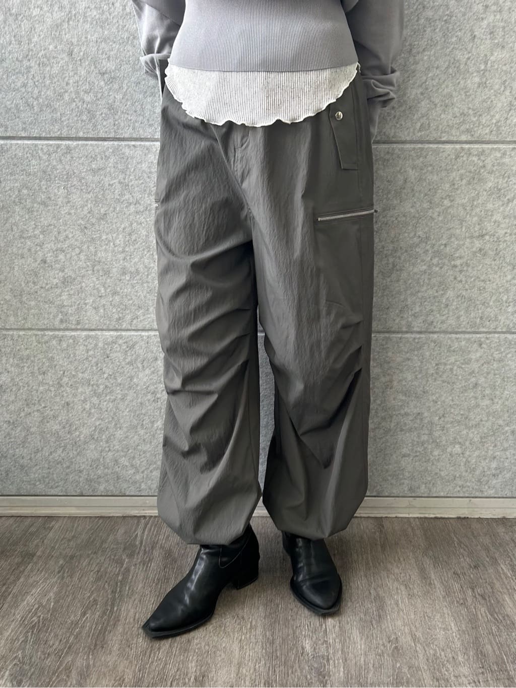 honoka Aさんの「CODE A｜V pullover knit」を使ったコーディネート