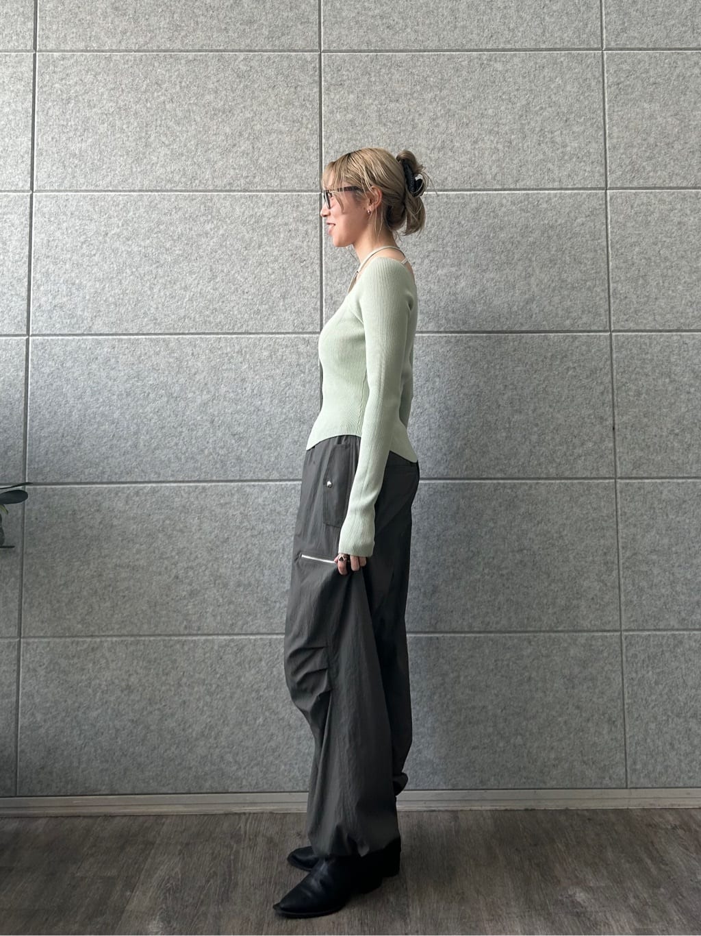 honoka Aさんの「CODE A｜Airy volume cargo」を使ったコーディネート