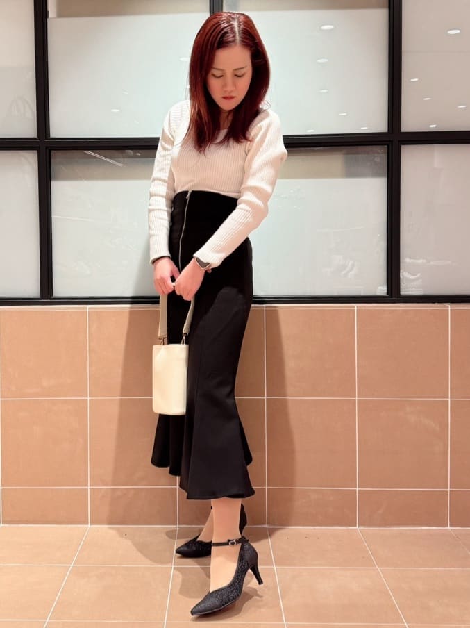 すみれさんの「ESPERANZA｜フェイクファーハンドル3WAYミニショルダーバッグ」を使ったコーディネート