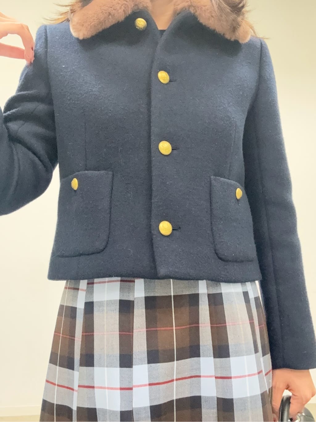 BUNさんの「DRESSTERIOR｜◆チェックタックソフトプリーツスカート」を使ったコーディネート