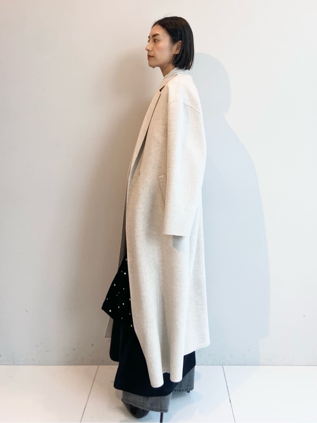 AYAさんの「UNTITLED｜【ロング丈/軽やか】テーラード　リバーコート」を使ったコーディネート