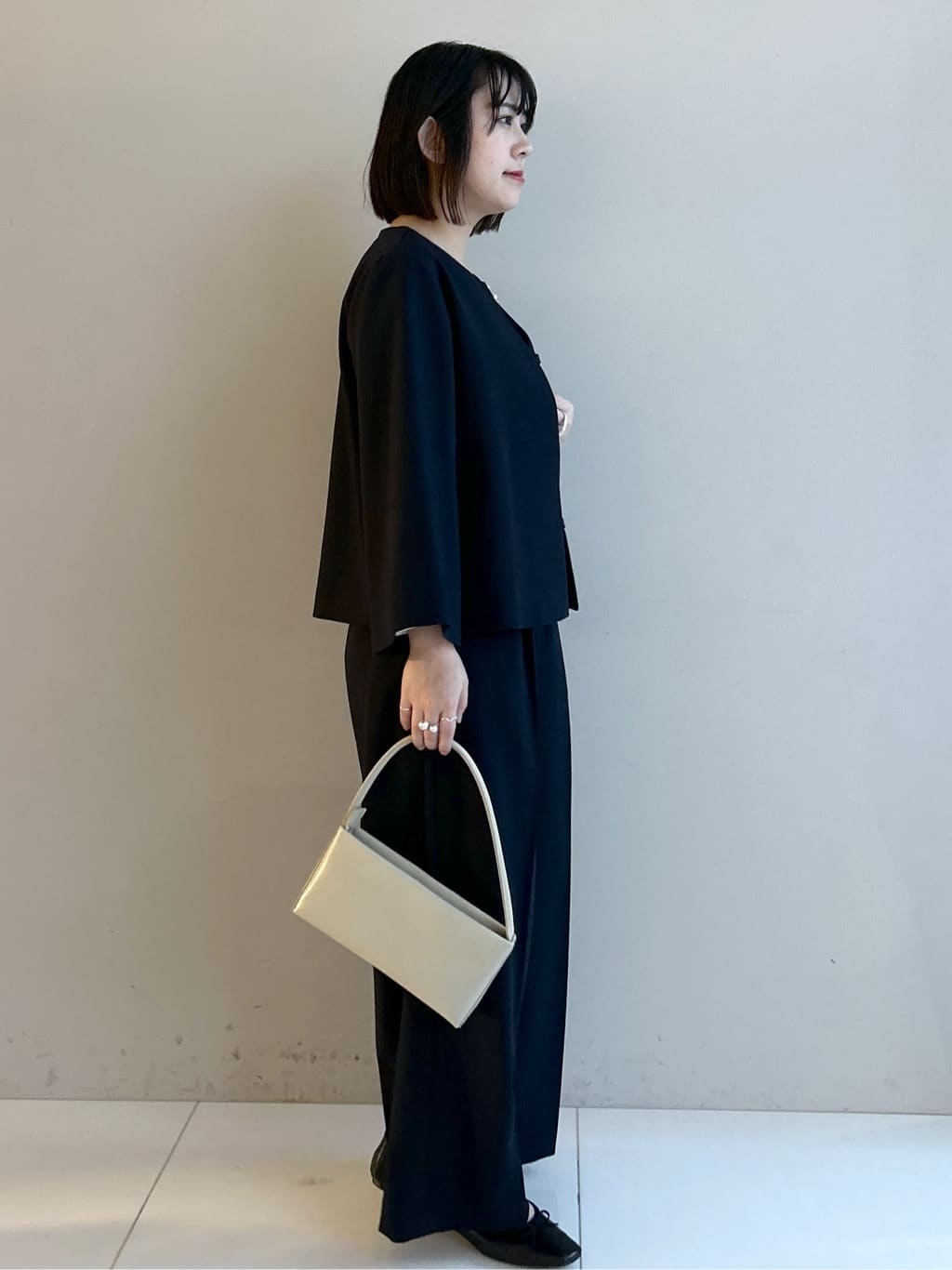 Hirokaさんの「Dessin｜【洗える】ジョーゼットブラウス」を使ったコーディネート