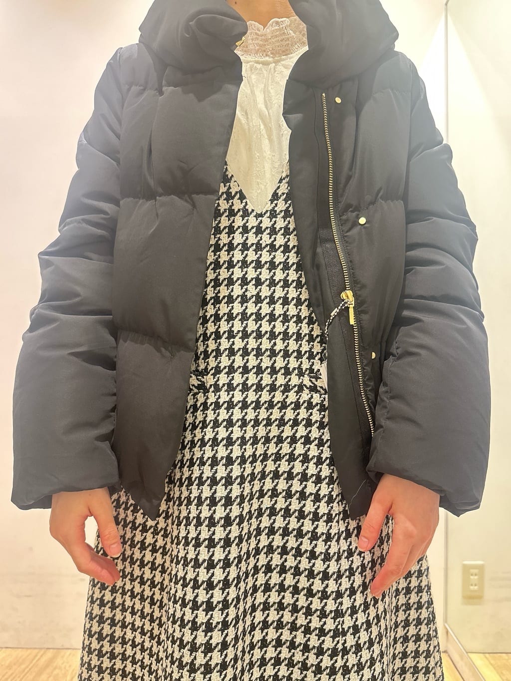 MOMOさんの「index｜KAWADAダウンショートコート【撥水／洗濯機OK／静電気防止裏地】《XS～LL》」を使ったコーディネート