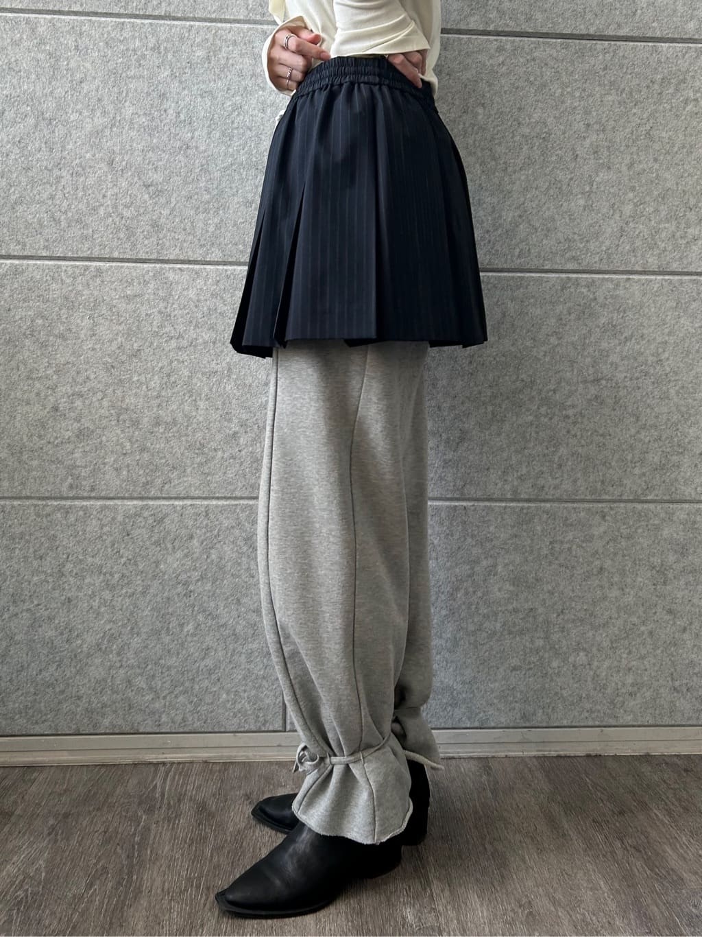 honoka Aさんの「CODE A｜tailored mood mini skirt」を使ったコーディネート