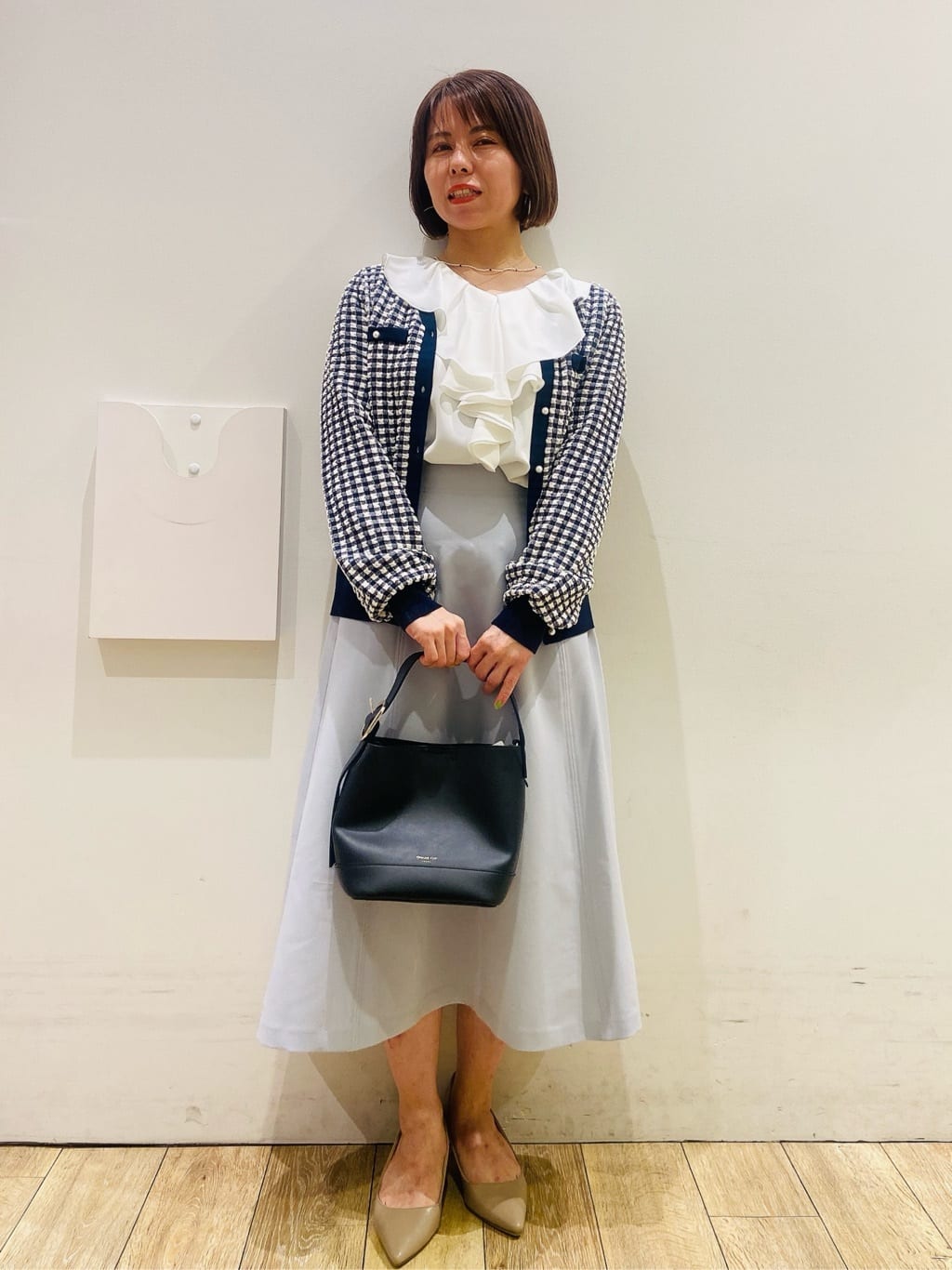 YUKOさんの「index｜チェックジャカードカーディガン【洗濯機OK】」を使ったコーディネート