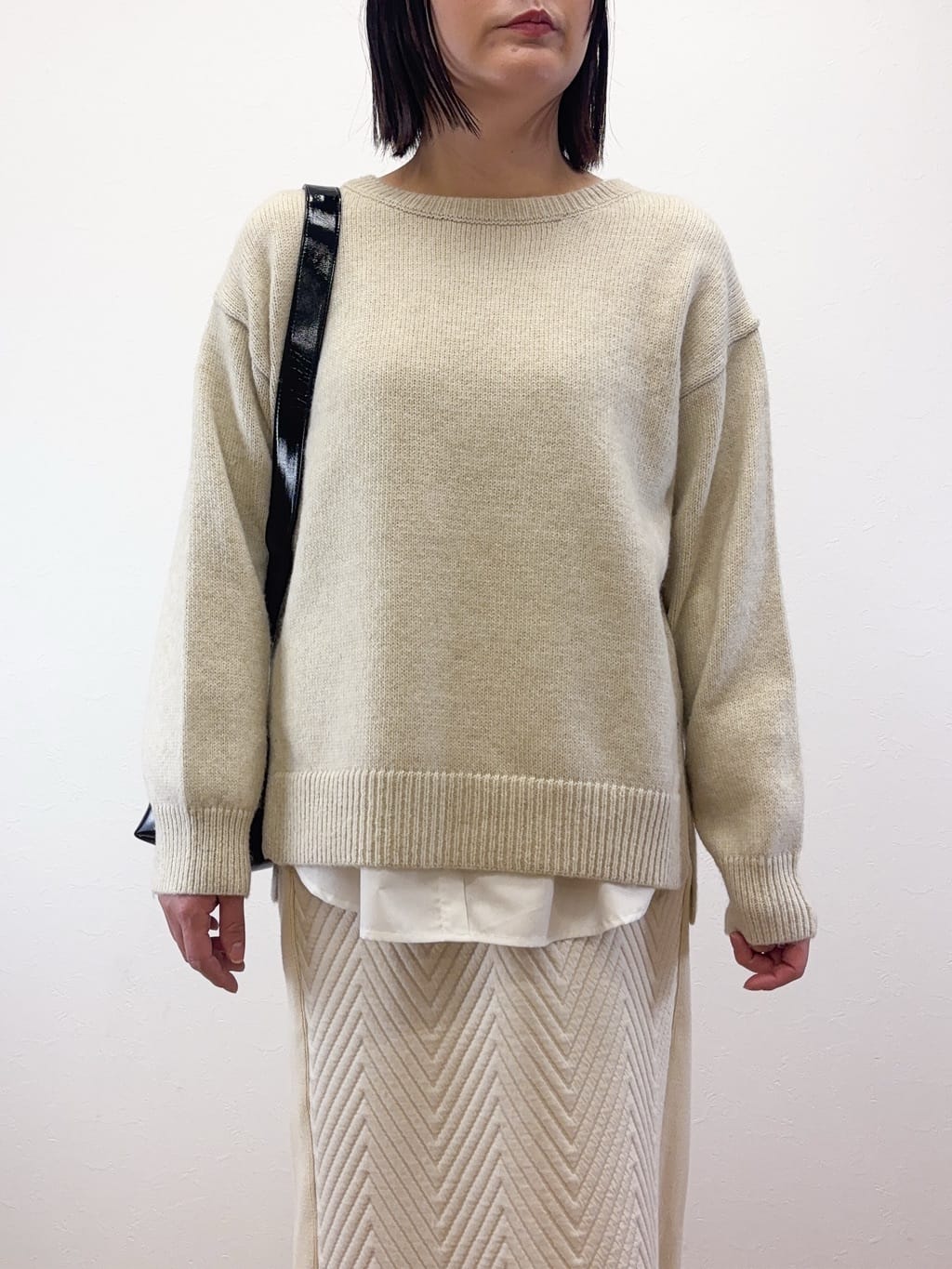 Takeさんの「OPAQUE.CLIP｜リラクシークルーネックニット【洗濯機OK】」を使ったコーディネート
