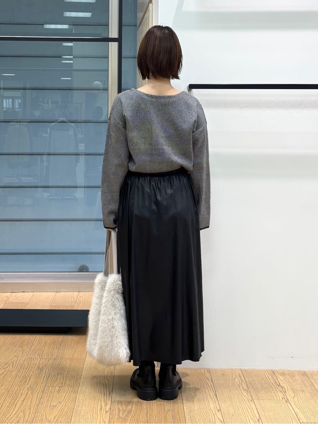 asamiさんの「INDIVI｜【洗える／SETUP可能】ジャカードボートネックニット」を使ったコーディネート