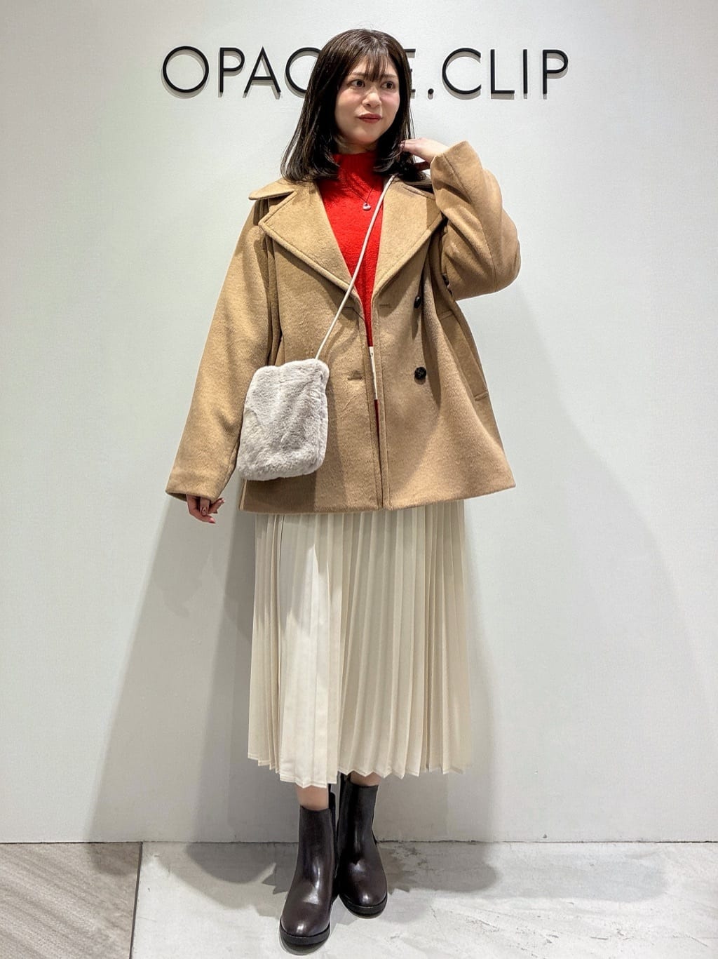 もんちゃんさんの「OPAQUE.CLIP｜カシミヤブレンドウールミドルピーコート」を使ったコーディネート