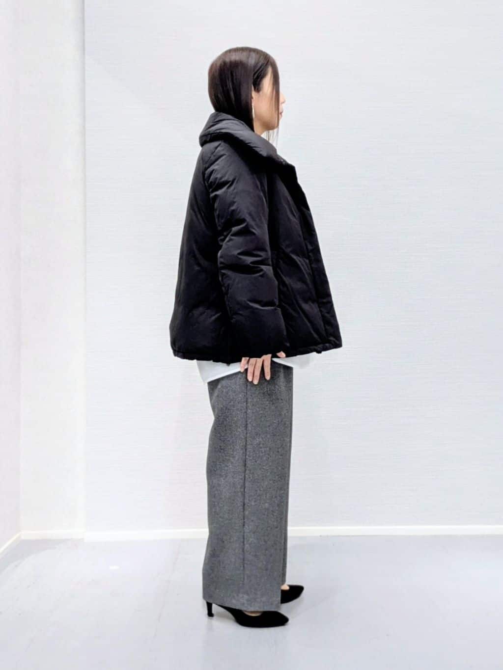 makkyさんの「UNTITLED｜【撥水／洗える／デザイン衿】ステッチレス ショートダウンコート」を使ったコーディネート