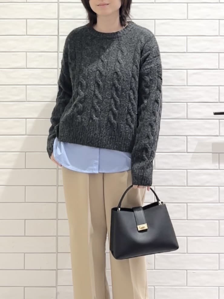 しおりさんの「OPAQUE.CLIP｜イージーワイドパンツ【洗濯機OK】」を使ったコーディネート