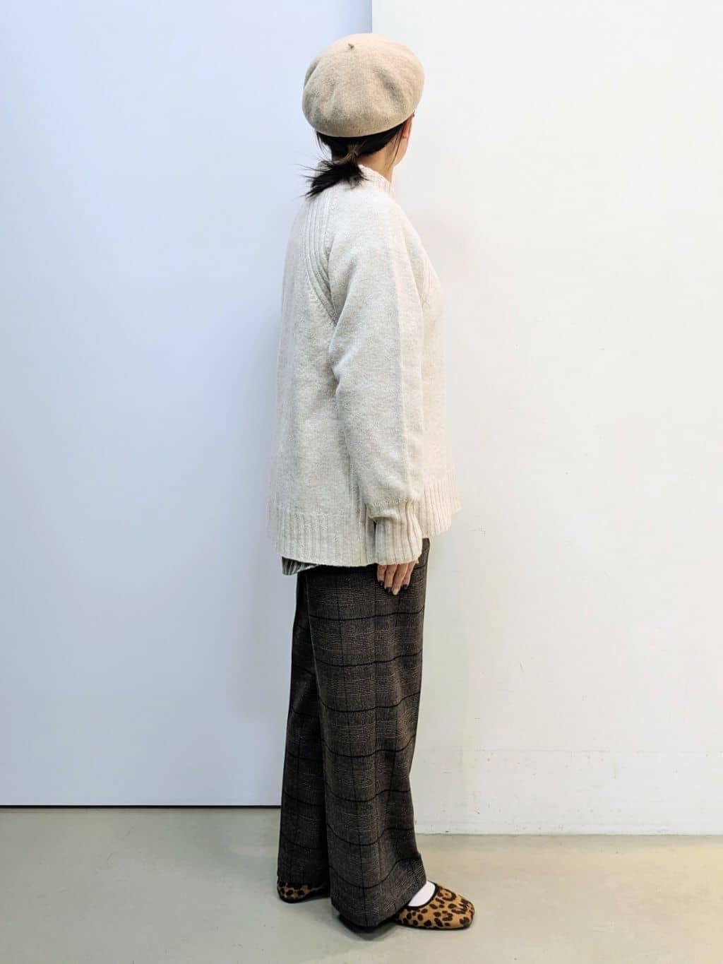 kotoさんの「THE SHOP TK｜ふんわり柔らかきれい色 ウール混ハイネックニット」を使ったコーディネート