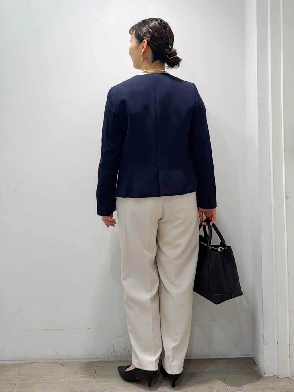 sumicaさんの「OPAQUE.CLIP｜《通勤対応》タックブラウス【洗濯機OK】」を使ったコーディネート