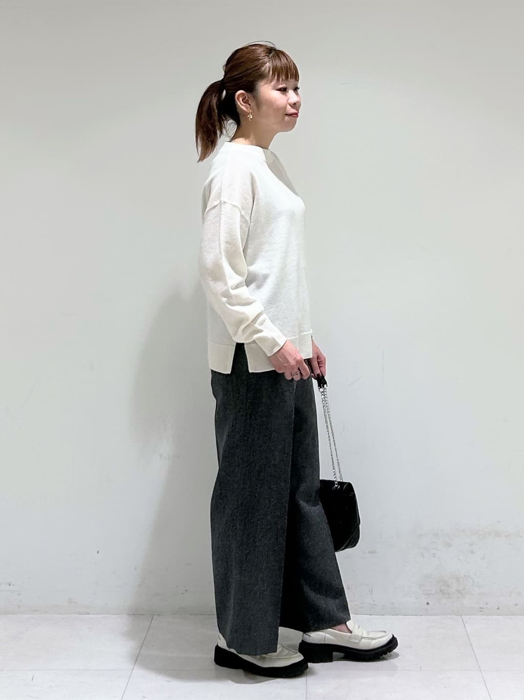 tsuyuさんの「INDIVI｜【名品／撥水／抗菌防臭】ロング丈リサイクルダウンコート」を使ったコーディネート