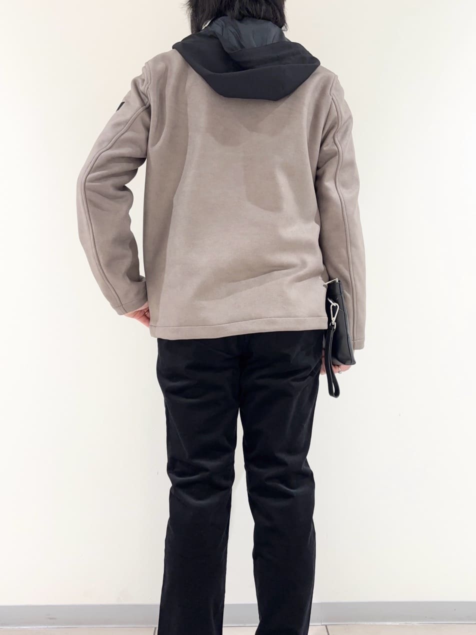及川さんの「TAKEO KIKUCHI｜【JUST ONE LAYER】ダウンファブリック ジップアップ フード ブルゾン」を使ったコーディネート