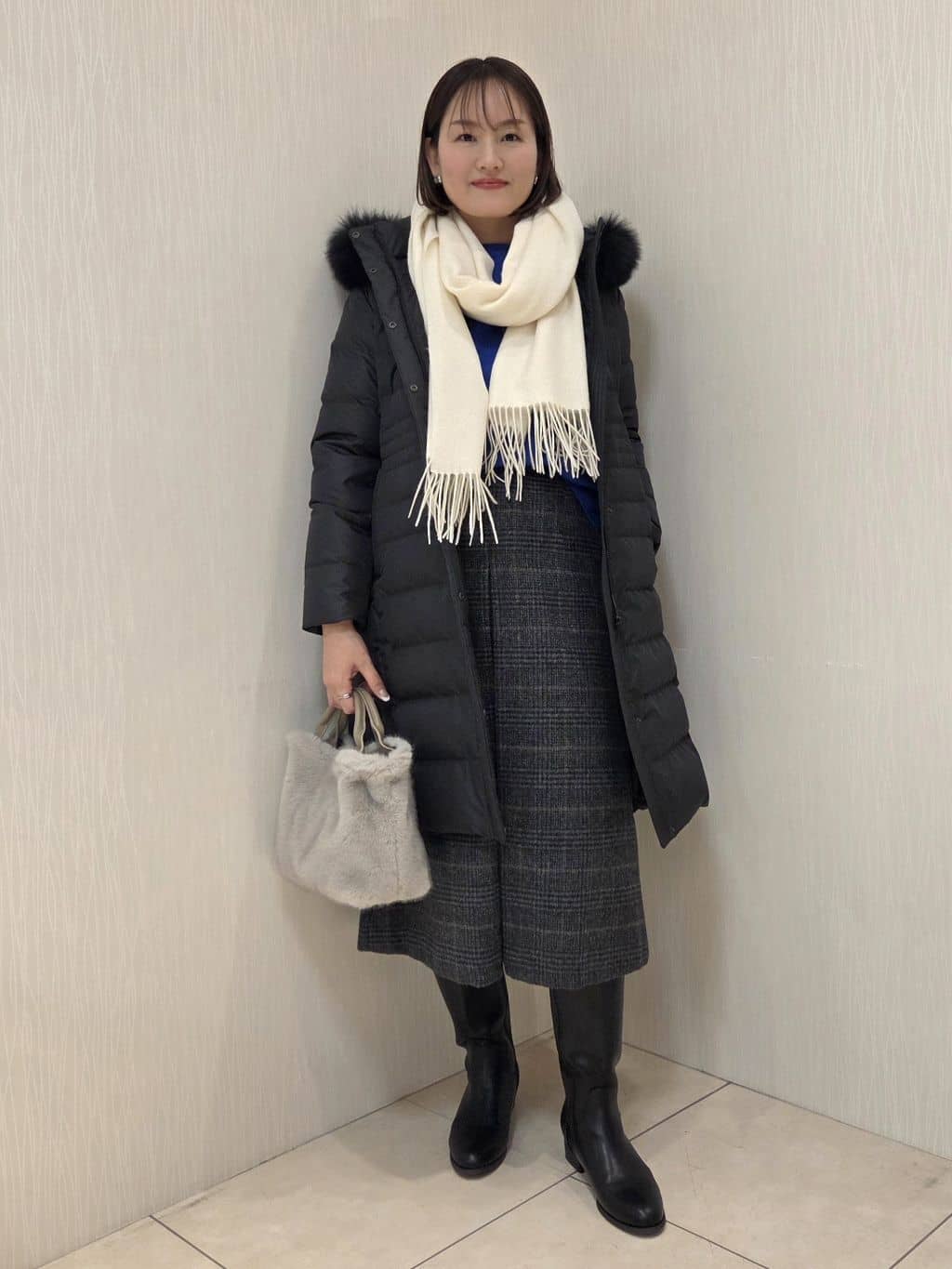 naokoさんの「UNTITLED｜【はっ水機能/フード取り外し可/防寒】ロングダウンコート」を使ったコーディネート