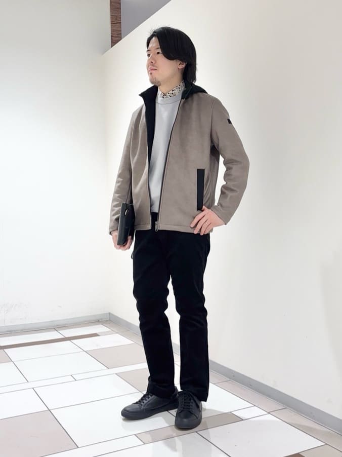及川さんの「TAKEO KIKUCHI｜【JUST ONE LAYER】ダウンファブリック ジップアップ フード ブルゾン」を使ったコーディネート