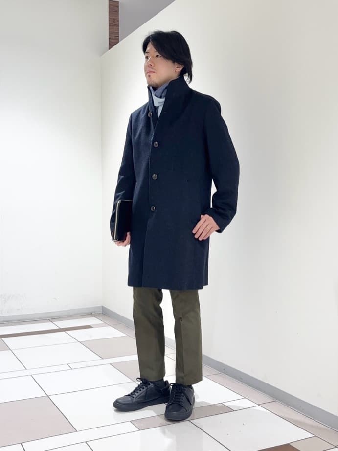 及川さんの「TAKEO KIKUCHI｜【ウールカシミヤブレンド】ビーバー調 スタンドカラー コート」を使ったコーディネート