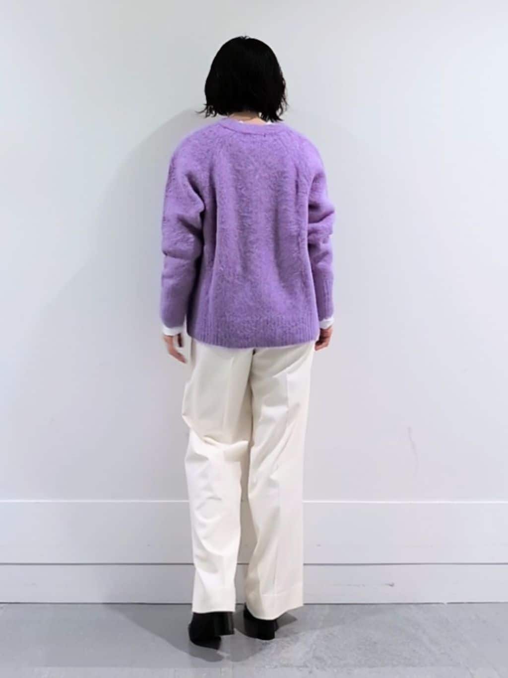 ミズタさんの「UNTITLED｜【ゆったり】アルパカ混シャギー カーディガン」を使ったコーディネート
