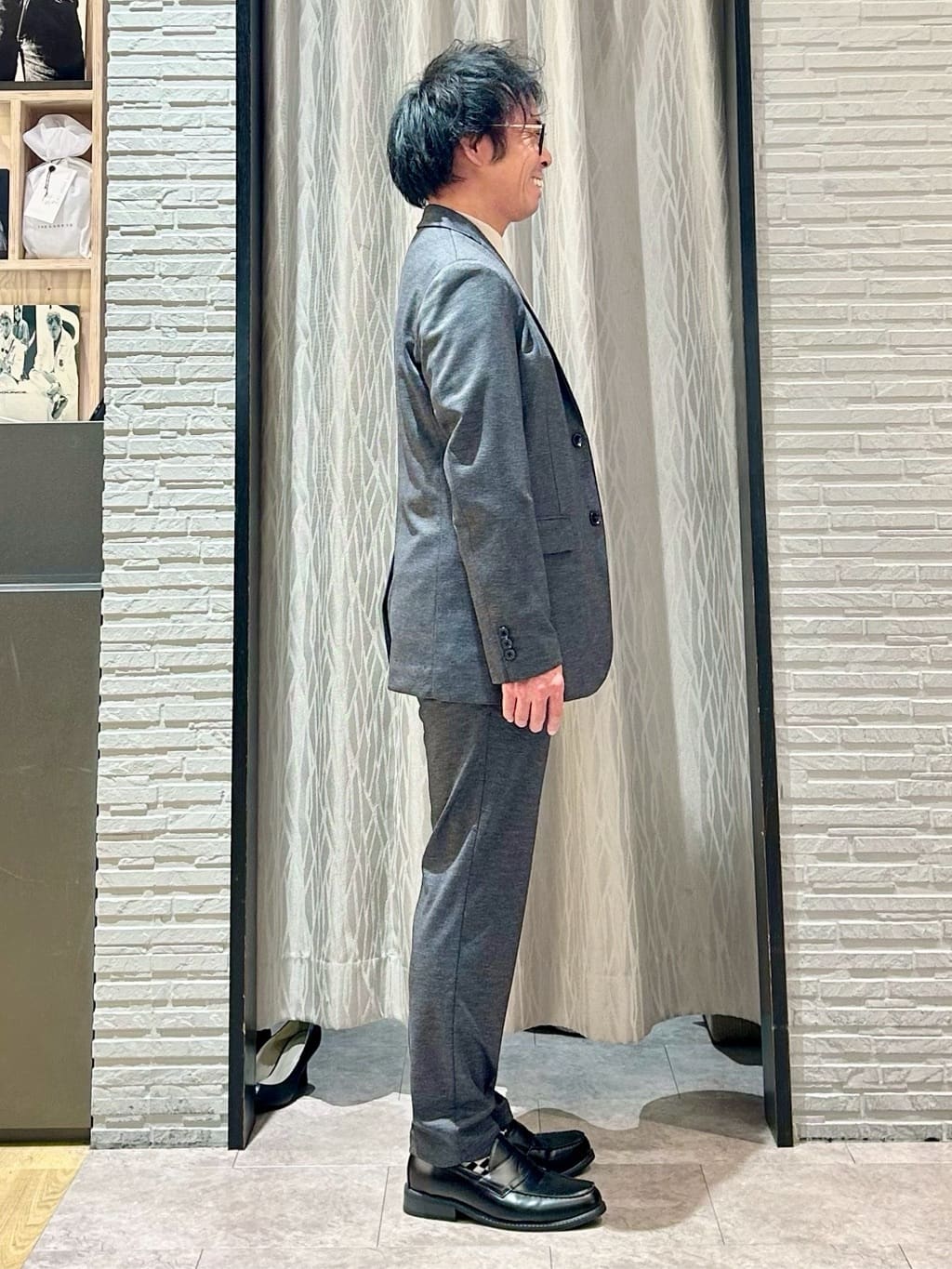 KENJI Iさんの「THE SHOP TK｜【動きやすい、快適ビジネスジャケット】TRジャージ ジャケット　セットアップ可/洗濯機OK/ストレッ」を使ったコーディネート