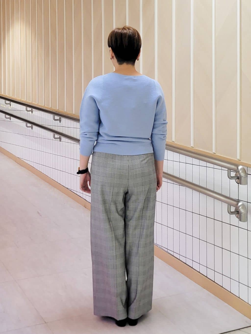 tomoさんの「COUP DE CHANCE｜【手洗い可】ストレートワイドパンツ」を使ったコーディネート