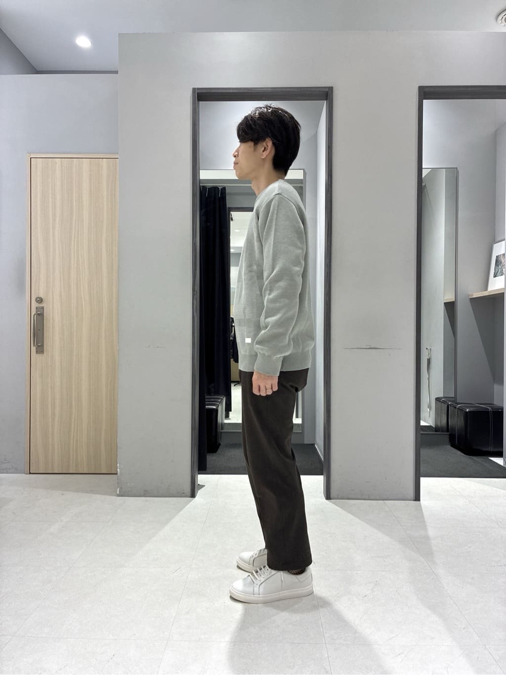 わいずみさんの「TAKEO KIKUCHI｜【袖取り外し可】デタッチャブル ダウンブルゾン」を使ったコーディネート