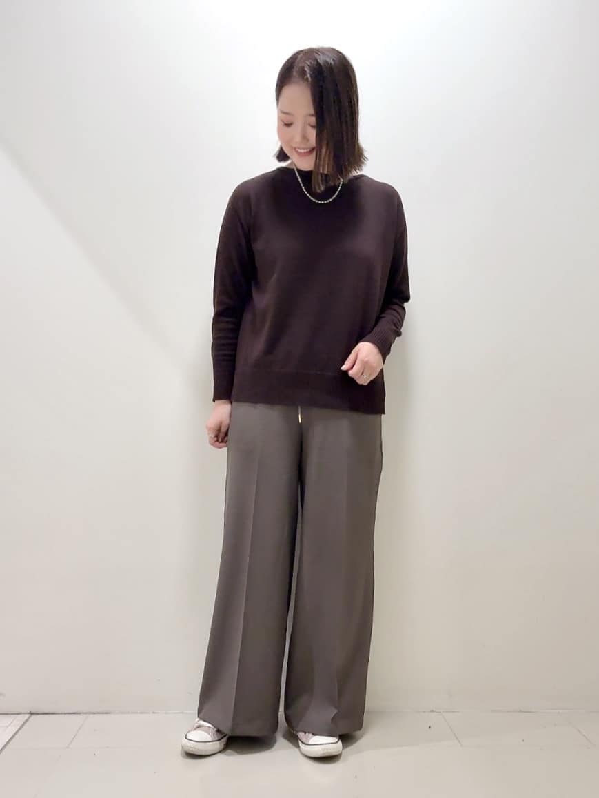 YUIさんの「UNTITLED｜【8色展開/体型カバー】魅せるタイムレスニット」を使ったコーディネート