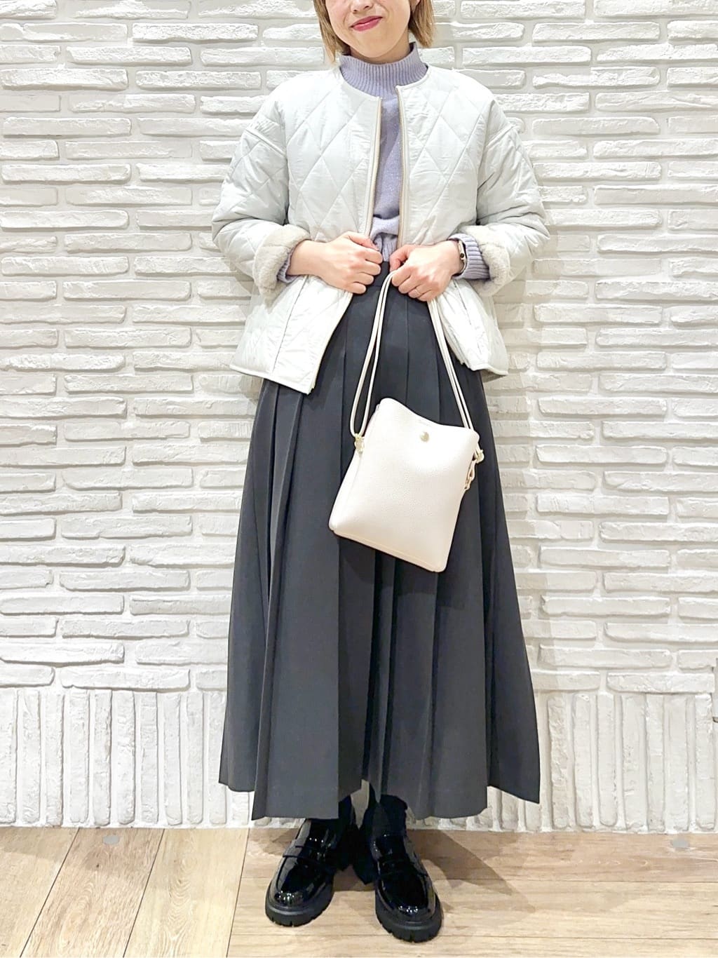 Hana...eさんの「index｜選べる2丈 ハイネックカラーミックスラメニット【洗濯機OK】」を使ったコーディネート