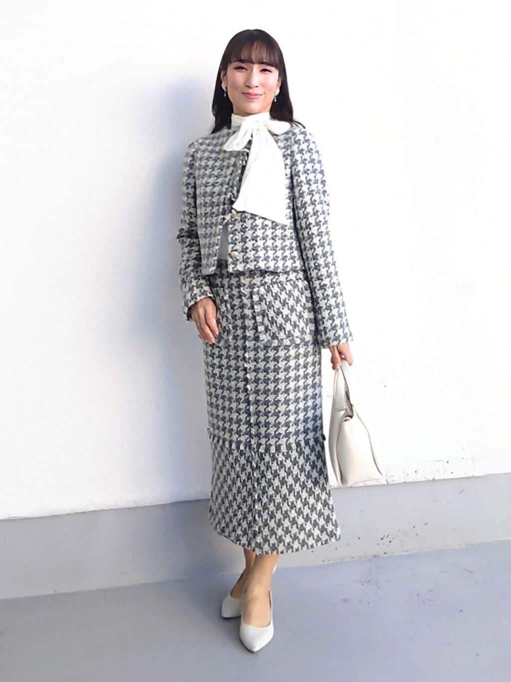 keinaさんの「SunaUna｜【COLLECTION LINE】ツイードラッフルジャケット」を使ったコーディネート