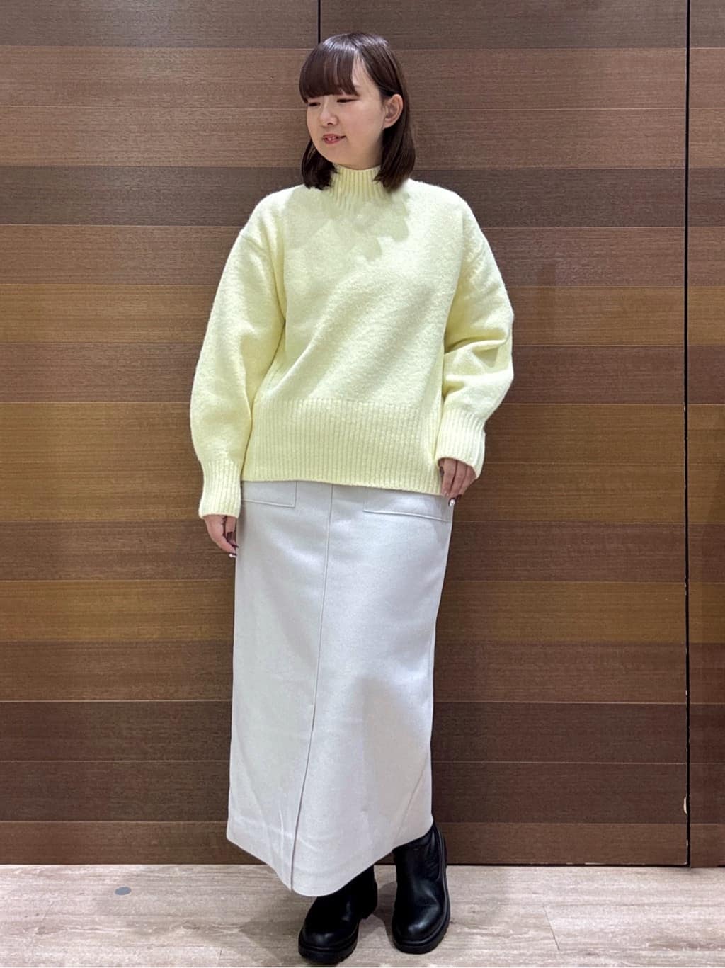 yumeさんの「OPAQUE.CLIP｜ヘリンボーンステンカラーコート」を使ったコーディネート