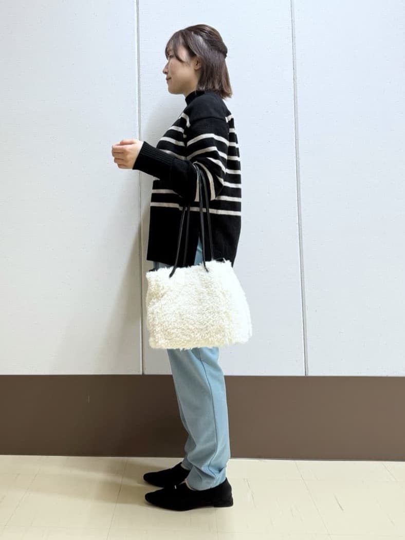 Rikoさんの「INDIVI｜【洗える／裏起毛】ストレッチウォームパンツ」を使ったコーディネート