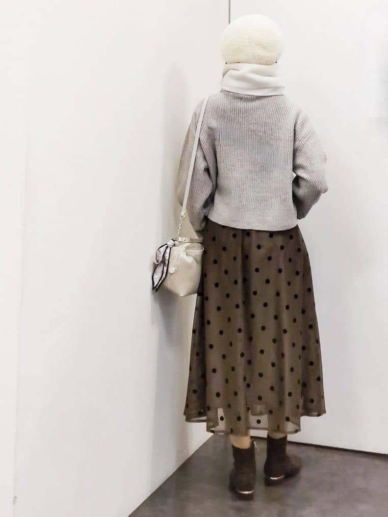 やまちゃんさんの「grove｜【洗える】ふんわりウール混ボトルネックニット」を使ったコーディネート