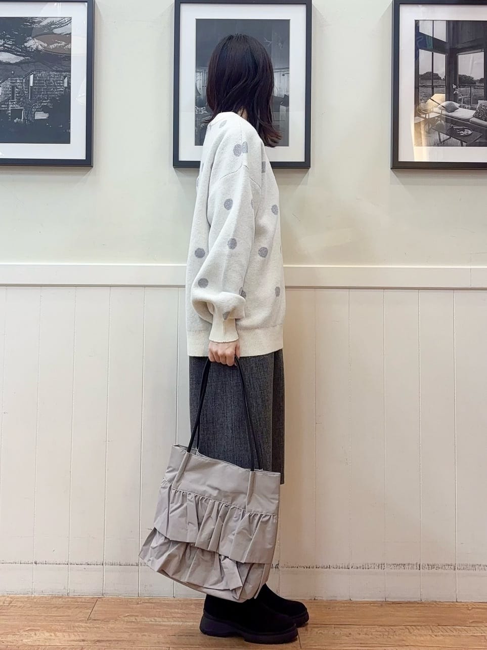 えぬさんの「SHOO･LA･RUE｜【2点セット/洗濯機可】時短でコーデが決まる ジャンドレ+リブインナー」を使ったコーディネート