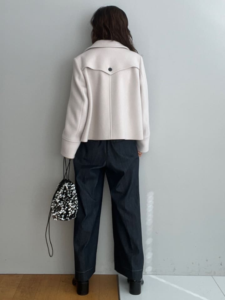 misaさんの「DRESSTERIOR｜2WAYレースカラーニット」を使ったコーディネート