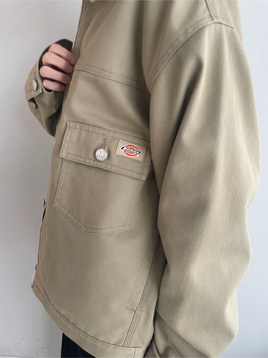 abeさんの「tk.TAKEO KIKUCHI｜【別注】Dickiesワークジャケット」を使ったコーディネート