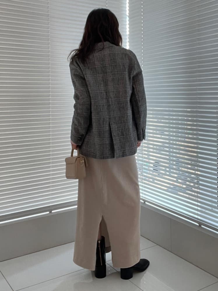 misaさんの「DRESSTERIOR｜アルパカブレンドVネックニット」を使ったコーディネート