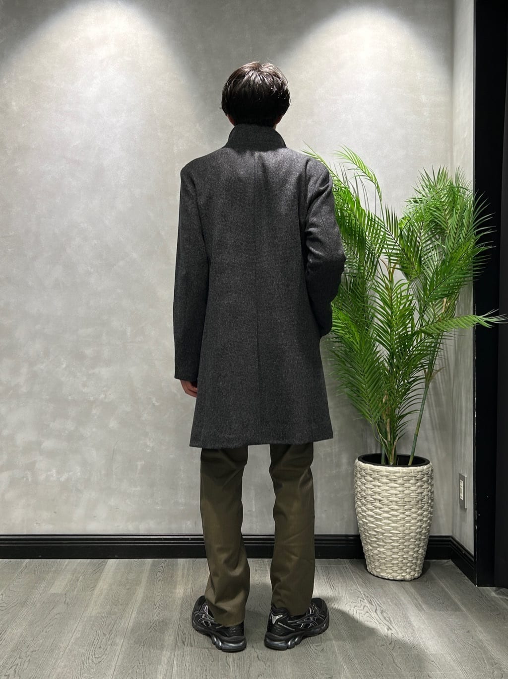 ruiさんの「TAKEO KIKUCHI｜カシミヤブレンド ビーバー調ピンヘッドスタンドカラーコート」を使ったコーディネート
