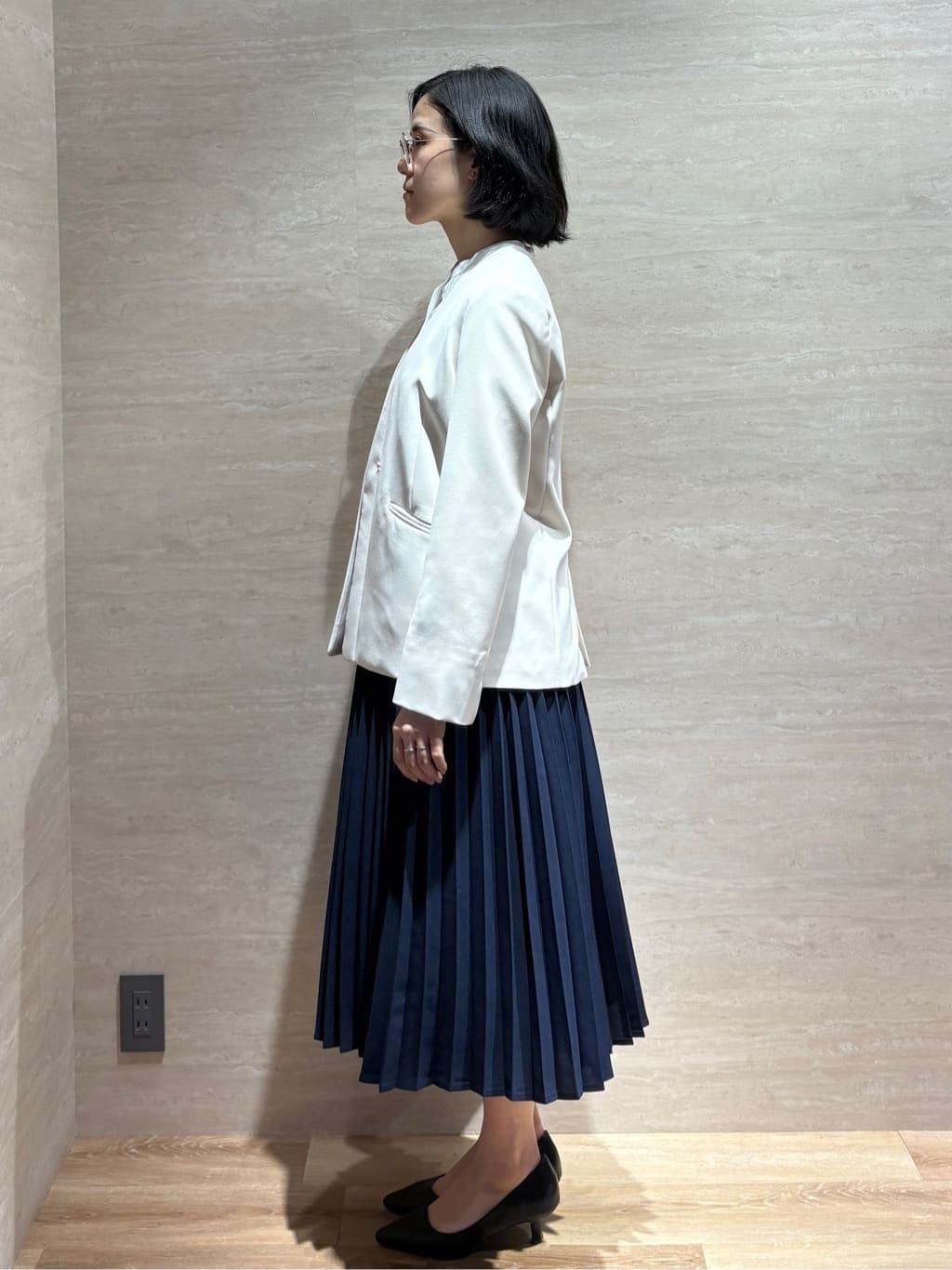 JIMAさんの「OPAQUE.CLIP｜《通勤／セットアップ対応》 Vネックジャケット／ダブルクロス【洗濯機OK】」を使ったコーディネート